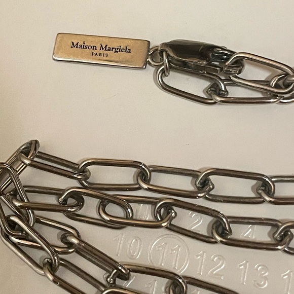 Margiela Silver Shield Logo Necklace - Picture 6 of 10